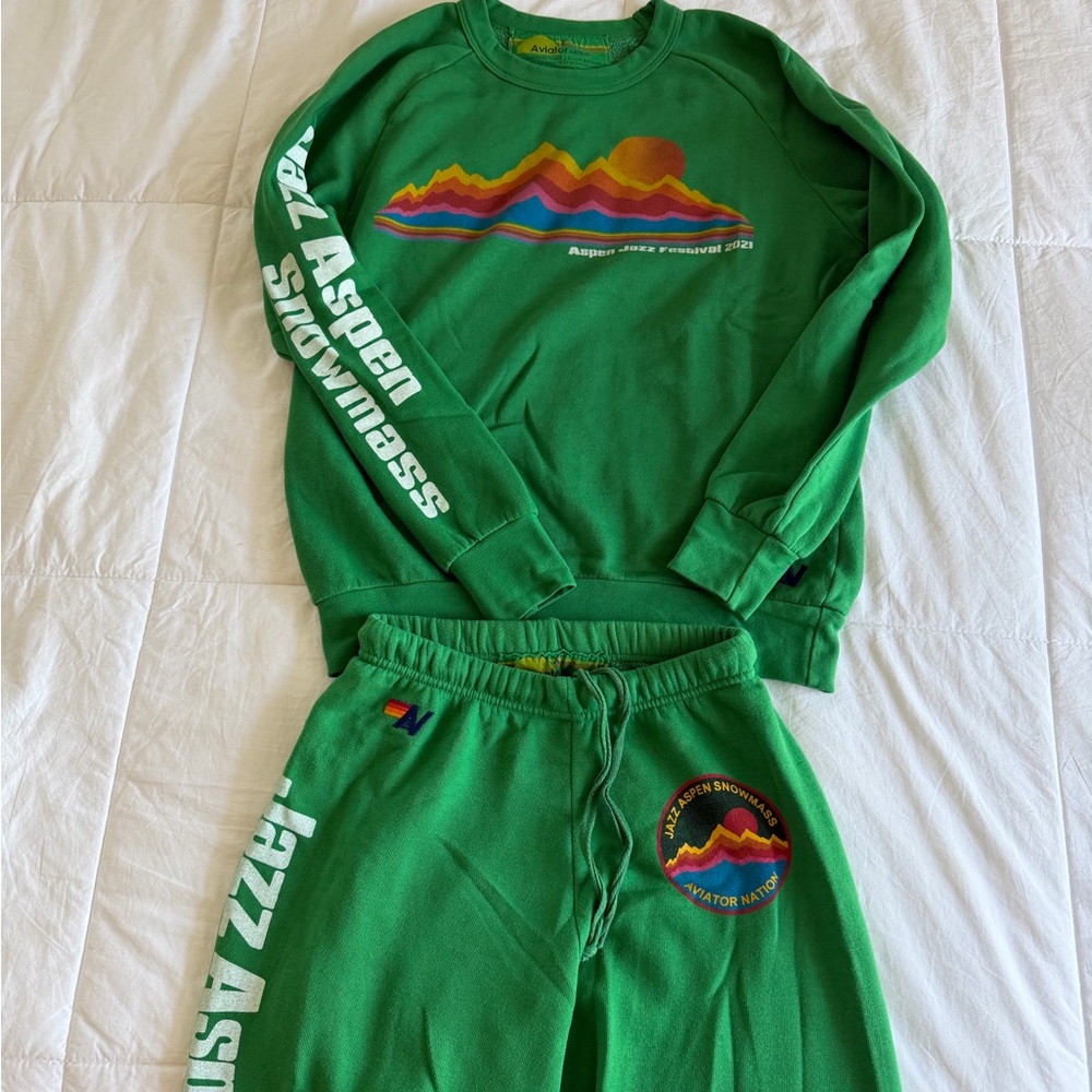 Aviator Nation Limited Edition Aspen Snowmass Sweatshirt (S) and Joggers (XS)